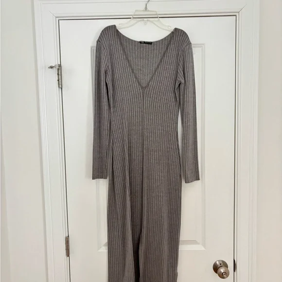 Zara Ribbed V-Neck Long Sleeve Knit Dress - Gray - Picture 1 of 7